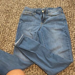 Light skinny jeans
